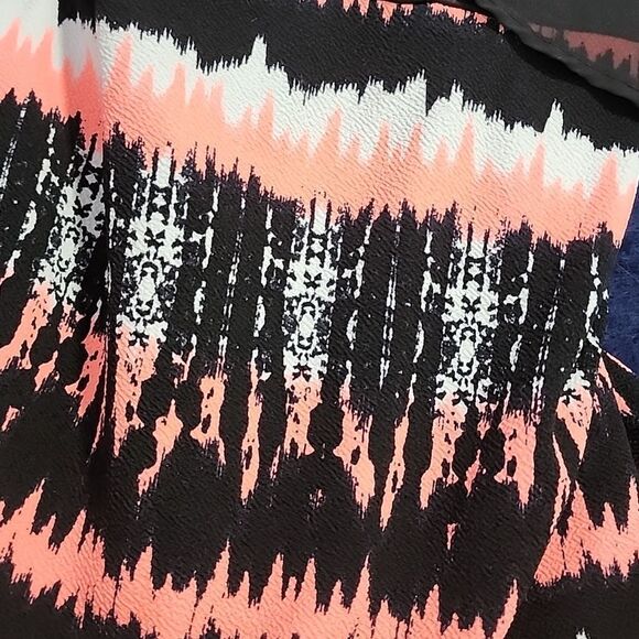Black and Neon Pink Mini Dress - Picture 4 of 4